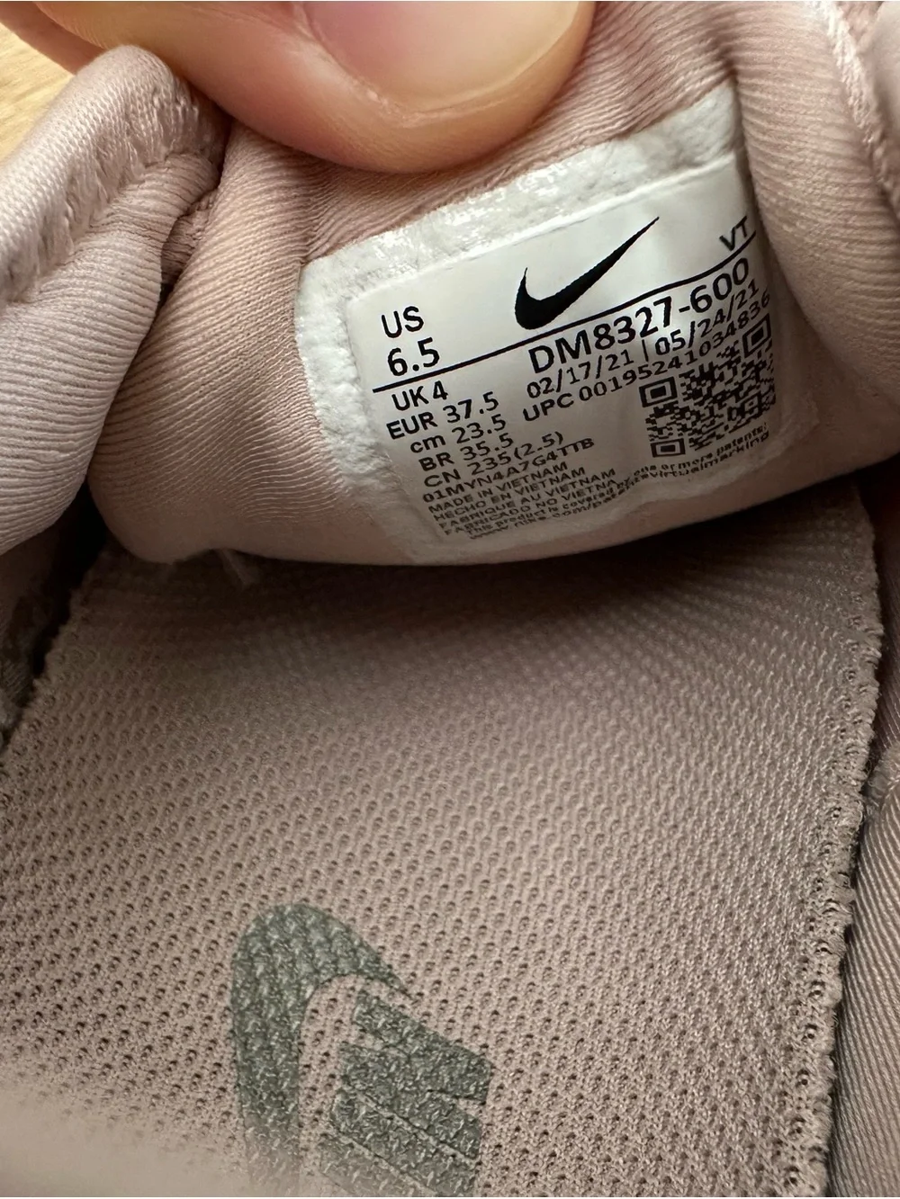 Nike Oxford Pink Air VaporMax Plus Sneakers Size 6.5